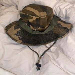 Beautiful bucket, hat, army print camouflage with drawstring can be adjusted